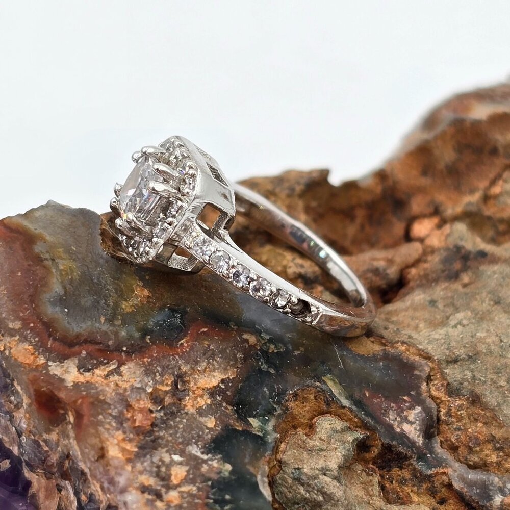 Sterling Silver 925 Halo Engagement Ring Size 3.75 Cushion Cut Cubic Zirconia - Picture 4 of 8